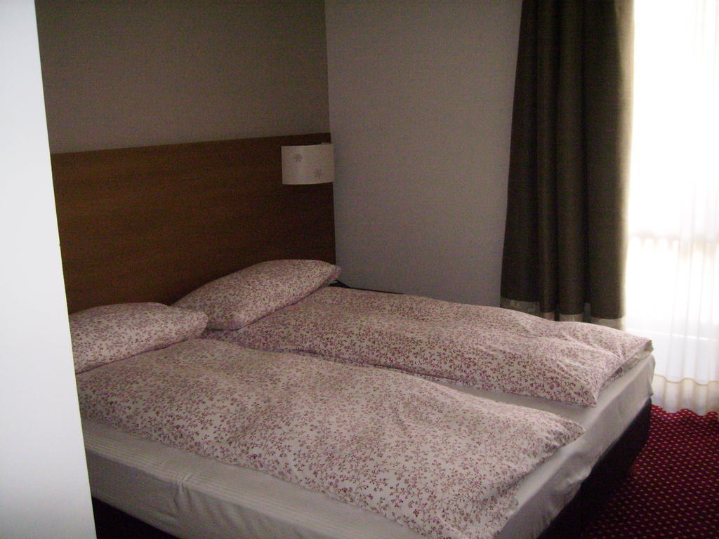 Hotel Adler Foppolo Habitación foto