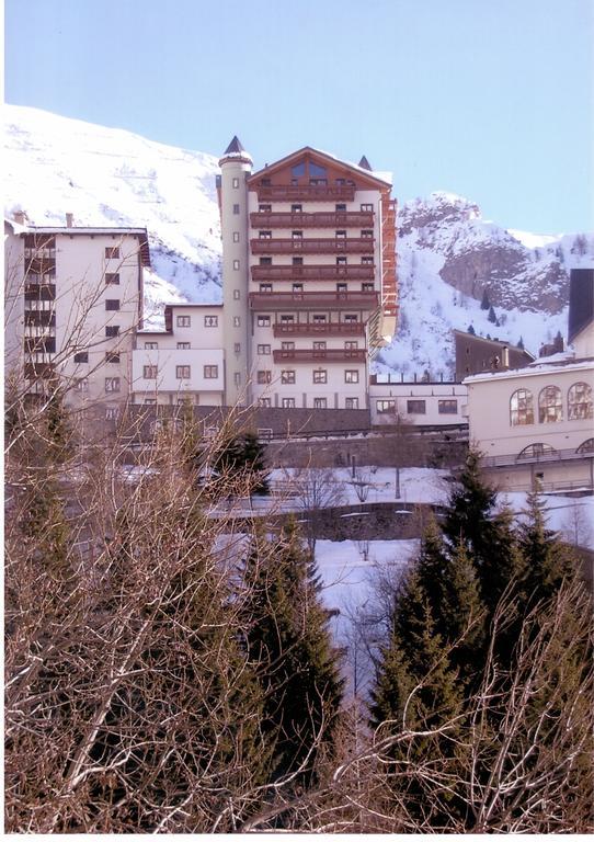 Hotel Adler Foppolo Exterior foto